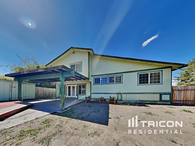 Building Photo - 4170 Snowshoe Ln