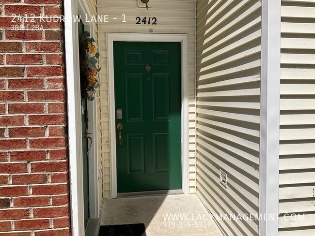 Building Photo - 2412 Kudrow Ln