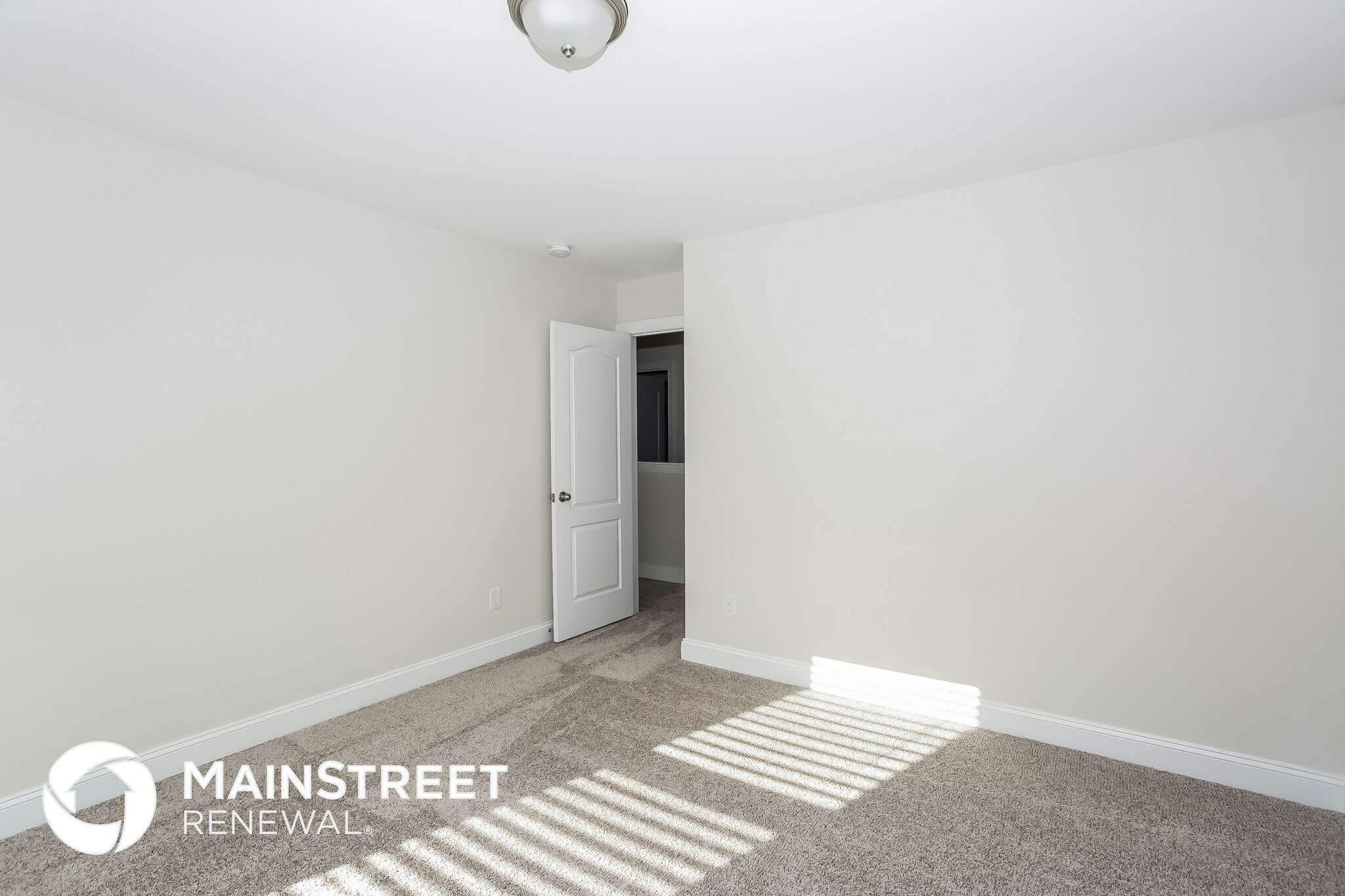 Building Photo - 4358 Hornyak Dr