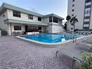 Building Photo - 300 Woodette Dr