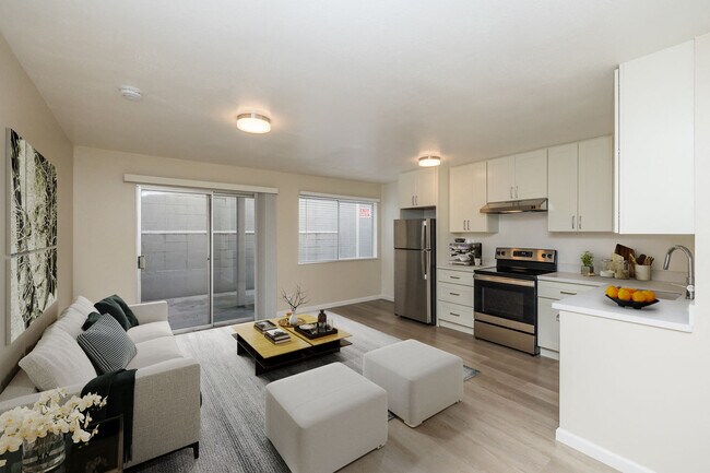 Building Photo - 630 Mariposa