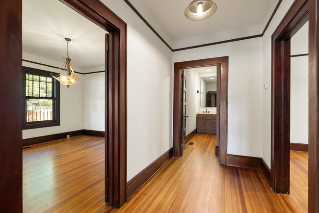 Building Photo - McCullough Heights
