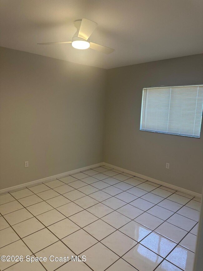 Building Photo - 1720 Murrell Rd