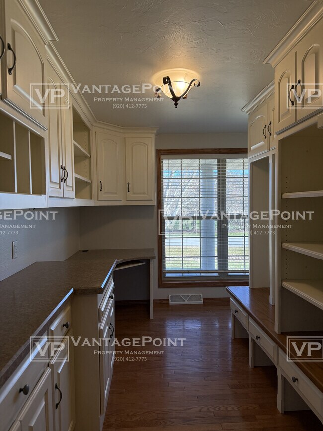 Building Photo - 2125 Elvira Way