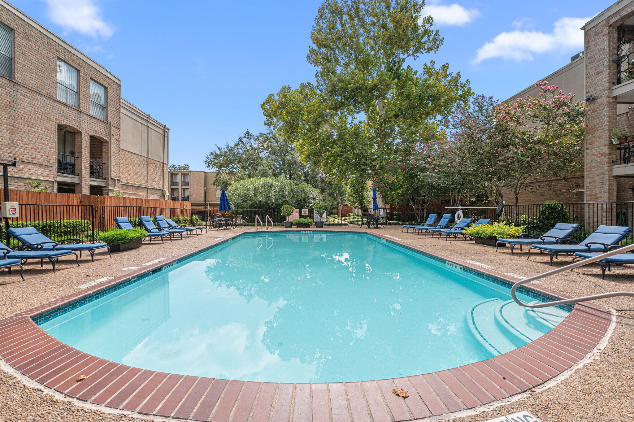 Building Photo - 4641 Wild Indigo St