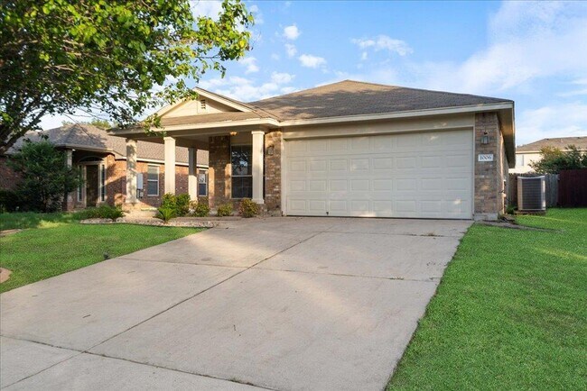 Primary Photo - 1006 Gentry Dr