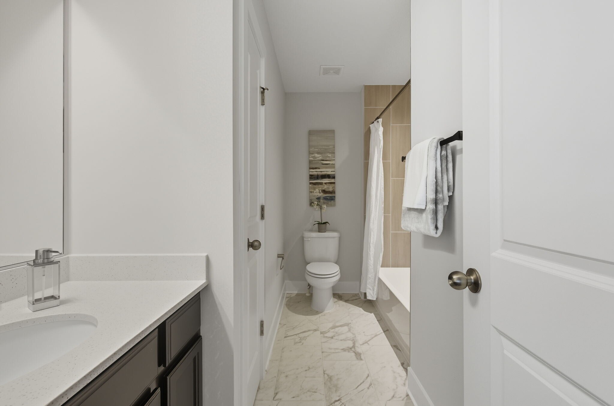 Building Photo - 328 Ridge Rd