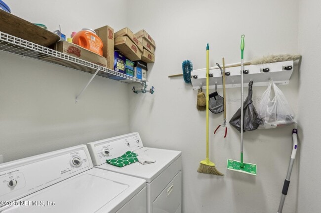 Building Photo - 9831 Del Webb Pkwy