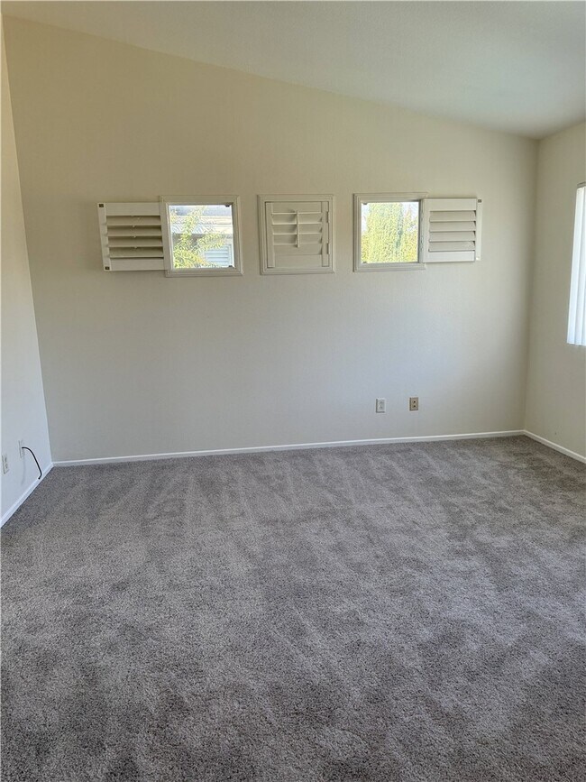 Building Photo - 9593 Heartland Pl