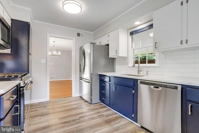 Building Photo - 6820 Wheatley Ct