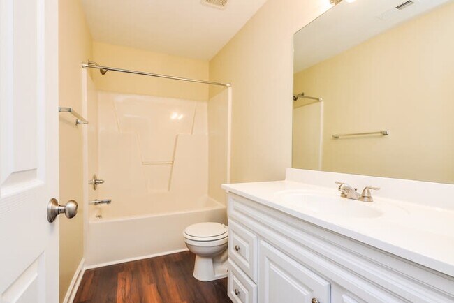 Building Photo - 3131 Trassacks Dr
