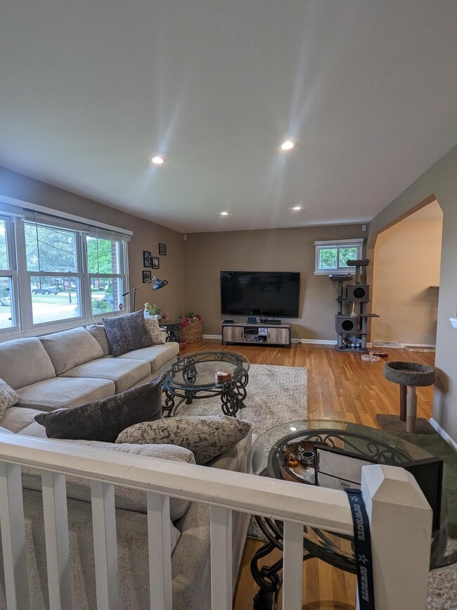 Building Photo - 83 Tide Mill Ln