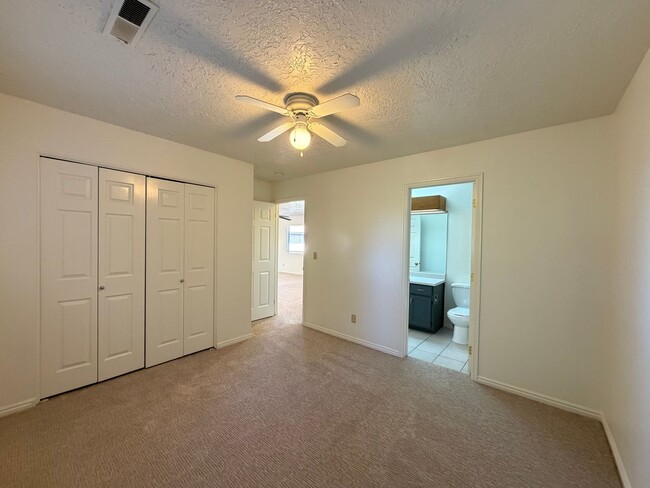 Building Photo - UPGRADED TWO BEDROOM UNIT AVAILABLE FOR RENT!