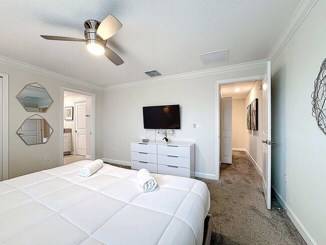 Building Photo - 1248 Challenge Dr