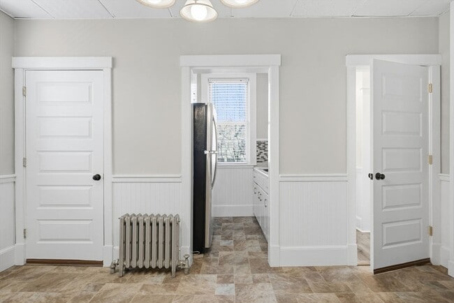 Building Photo - 23 Olmstead St