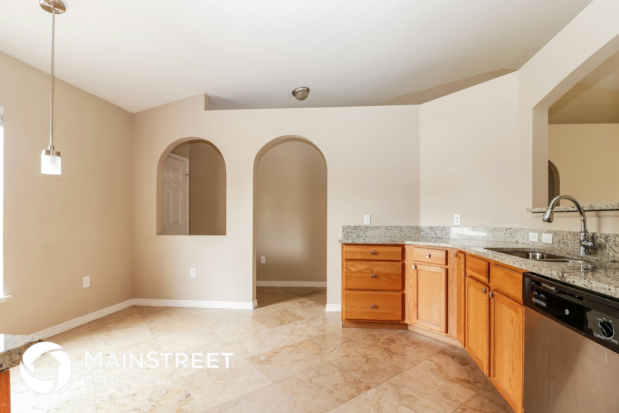 Building Photo - 12276 Pine Bluff St