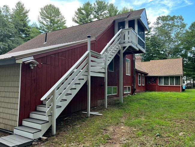 Building Photo - 120 Bond Rd