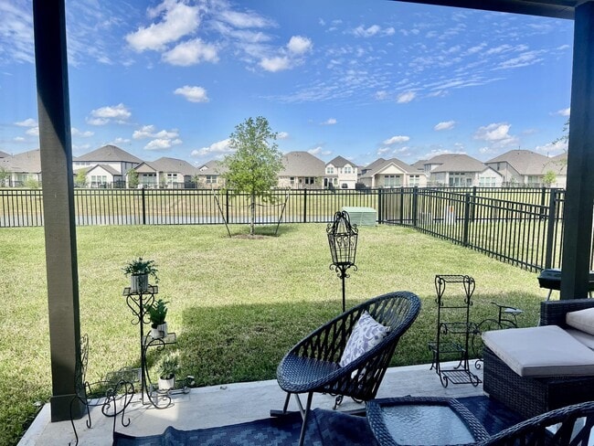 Building Photo - 2349 Blue Sail Dr