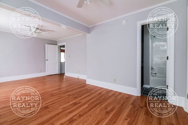 Building Photo - 2045 NC-561