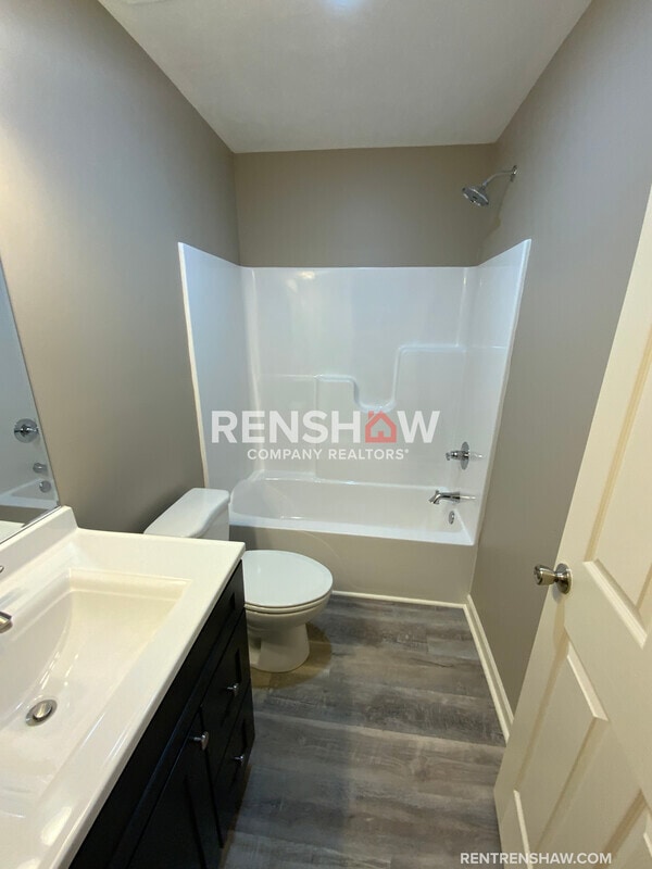 Building Photo - 1716 Harris St