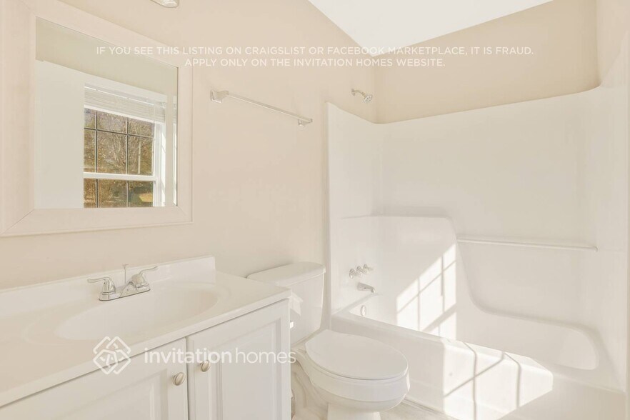 Building Photo - 659 N Wood Path Dr