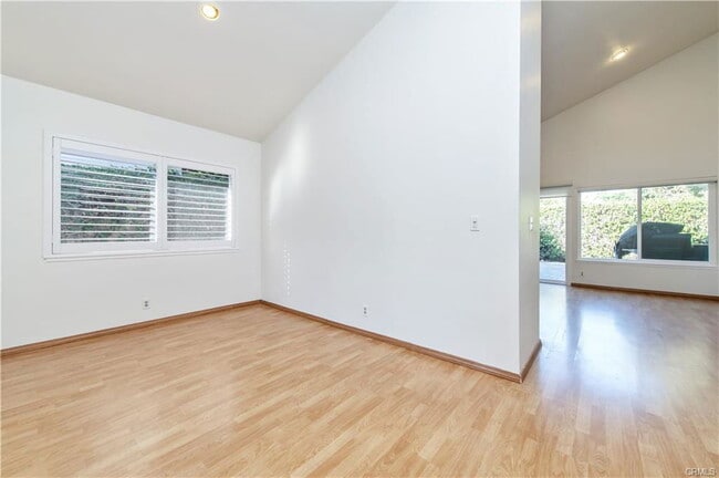 Building Photo - 3481 Eboe St