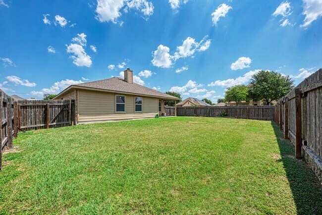 Building Photo - 601 Timothy John Dr