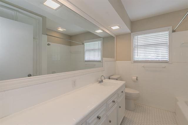 Building Photo - 3215 Spanish Oak Dr