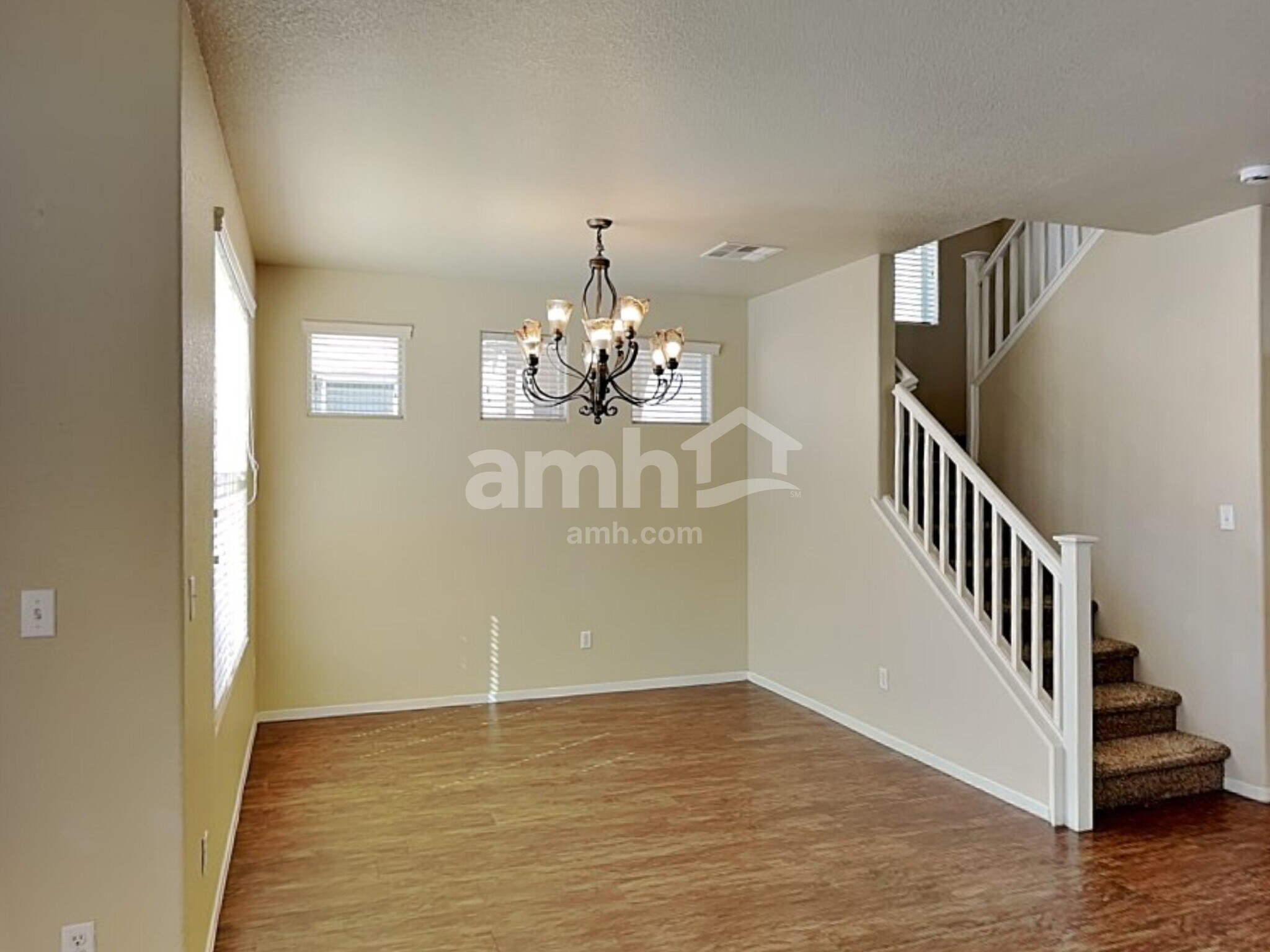 Building Photo - 8802 Salvestrin Point Ave