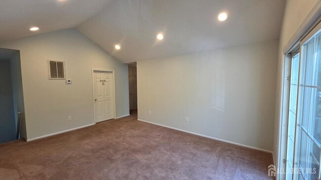 Building Photo - 602 Cypress Ln