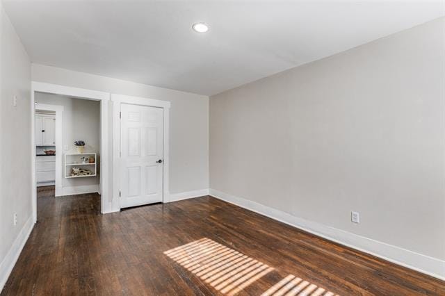 Building Photo - 2020 College Ave