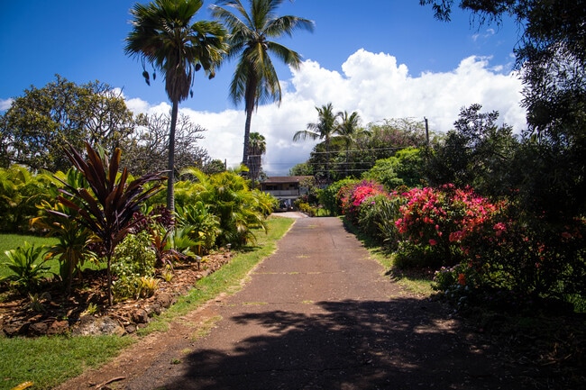 Building Photo - 628 Mililani Pl