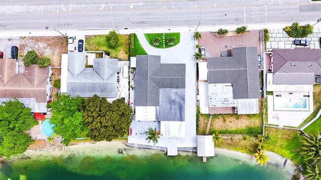 Building Photo - 6290 W 16th Ave