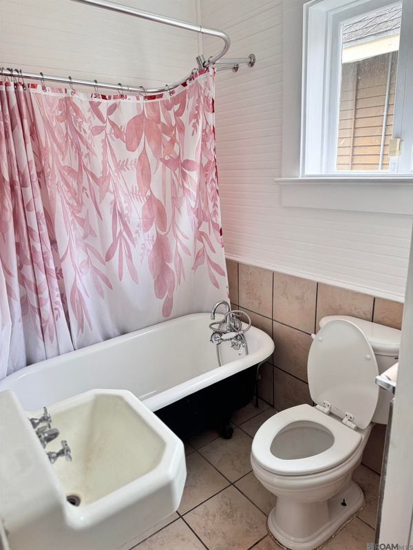 Building Photo - 781 North St