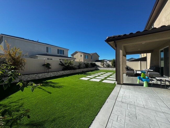 Building Photo - Beautiful, Almost New Winchester 5 Bedroom House with SOLAR