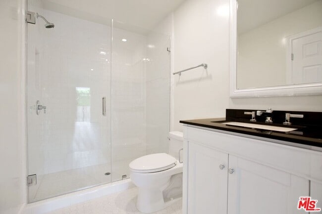 Building Photo - 507 Norwich Dr