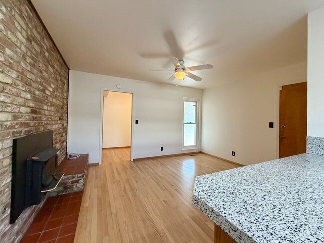 Building Photo - 3 Bedroom 2 Bathroom Napa Brown's Valley Home