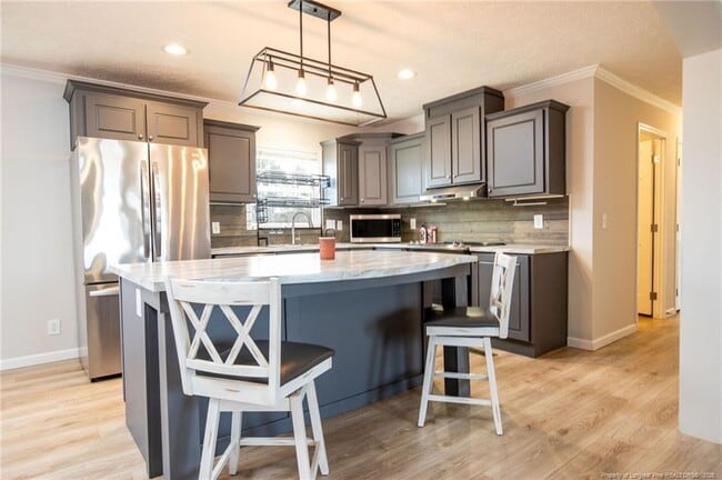 Building Photo - 37 Bermuda Dr