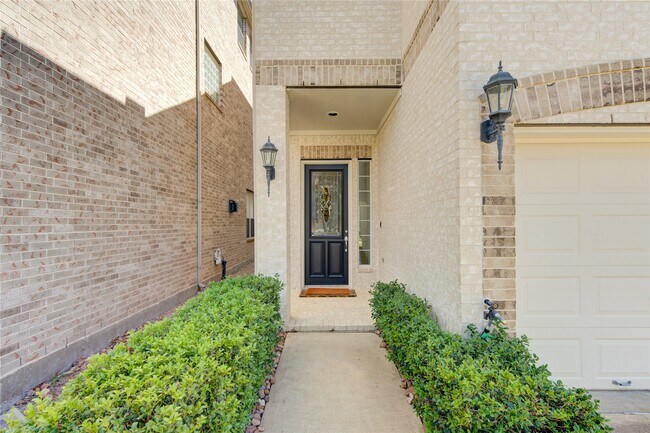 Building Photo - 14467 Basalt Ln