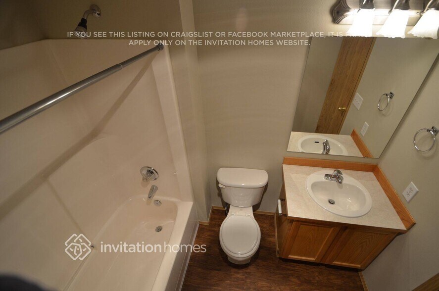 Building Photo - 4200 176th Pl NE