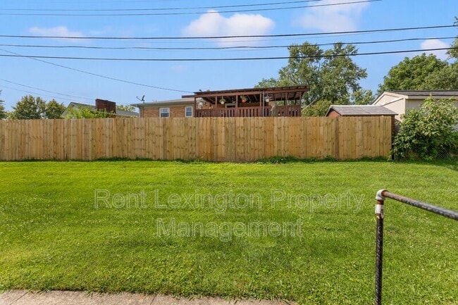 Building Photo - 4029 Victoria Way