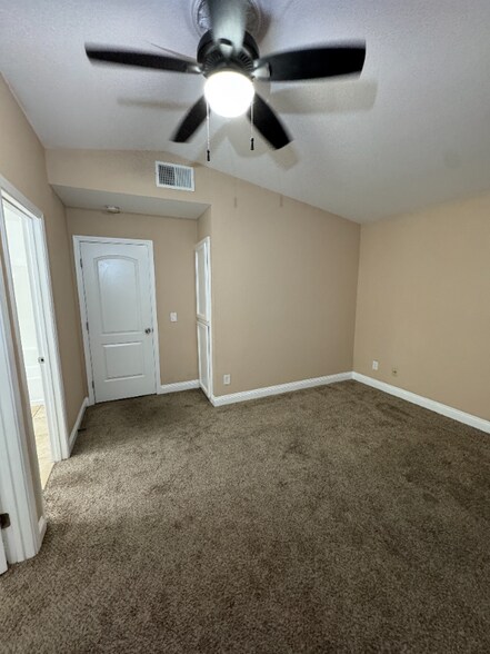Building Photo - 3426 Rancho Rio Way