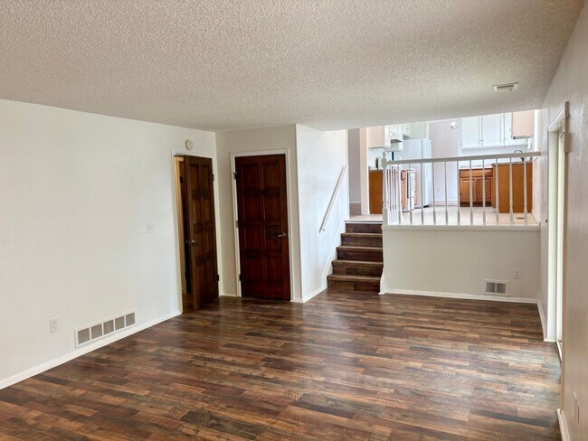 Building Photo - Charming 4bd/3ba home for rent Aurora Co 80017