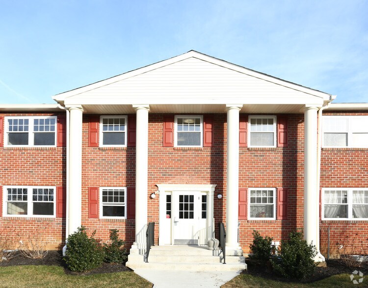 River Run Apartments 1560 Irene St Bethlehem PA 18017 Apartment Finder