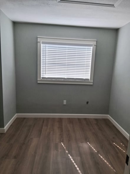 Building Photo - 308 Banana St