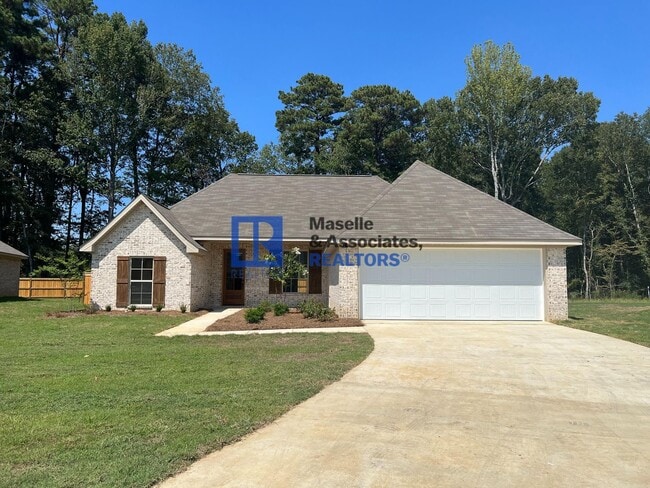 Primary Photo - 4 Bed/2 Bath Home in Pearl in Silver Ridge