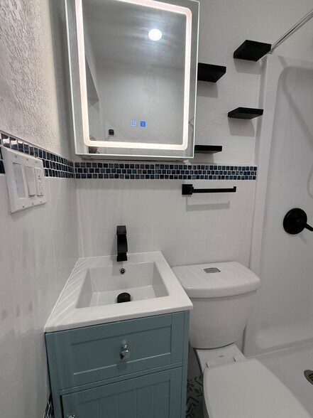 Building Photo - 13115 3rd St E