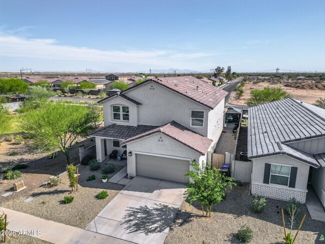 Building Photo - 17809 W Country Club Terrace