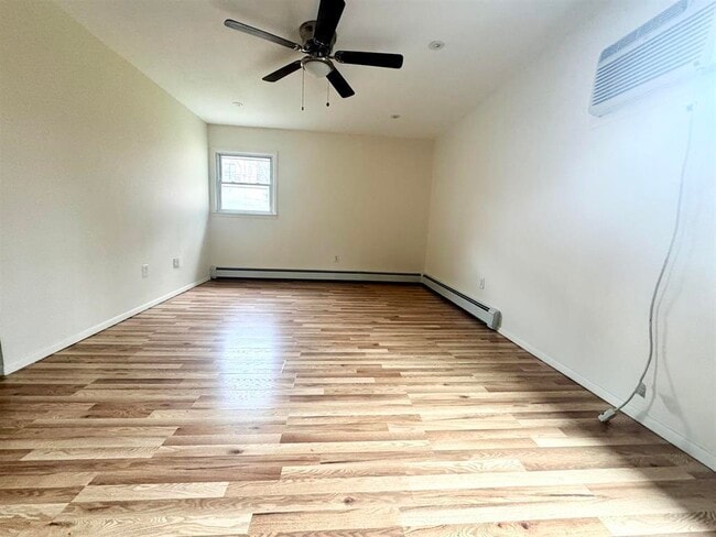 Building Photo - 3409 Givernaud Terrace