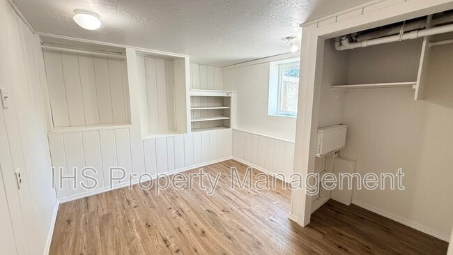 Building Photo - 1209 Stevens Dr